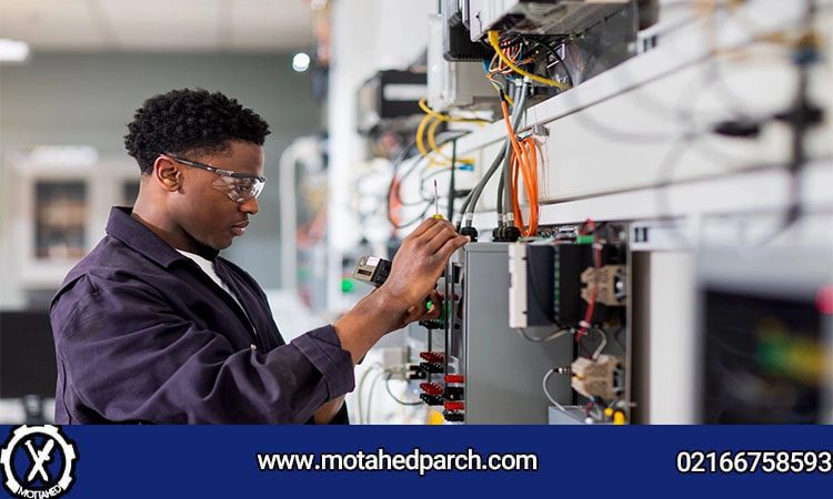 نقش ابزارهای دقیق در صنایع برق و الکترونیک